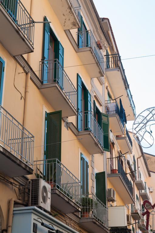 Appartement Tetto Fiorito à Castellammare di Stabia Extérieur photo