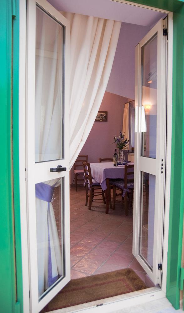 Appartement Tetto Fiorito à Castellammare di Stabia Extérieur photo