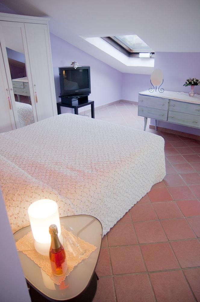 Appartement Tetto Fiorito à Castellammare di Stabia Extérieur photo