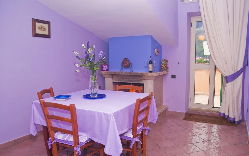 Appartement Tetto Fiorito à Castellammare di Stabia Extérieur photo
