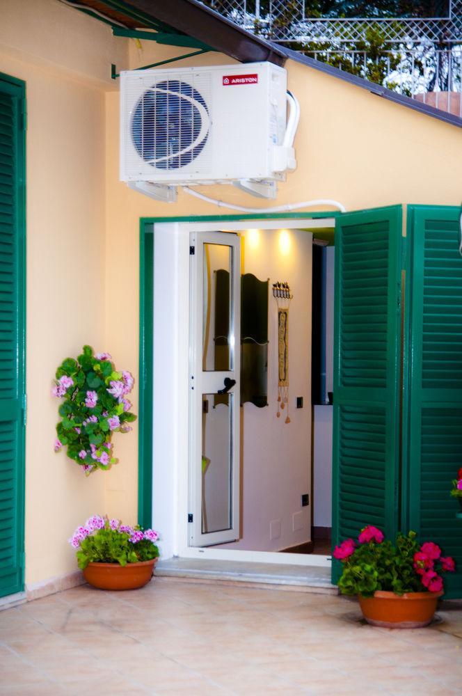 Appartement Tetto Fiorito à Castellammare di Stabia Extérieur photo