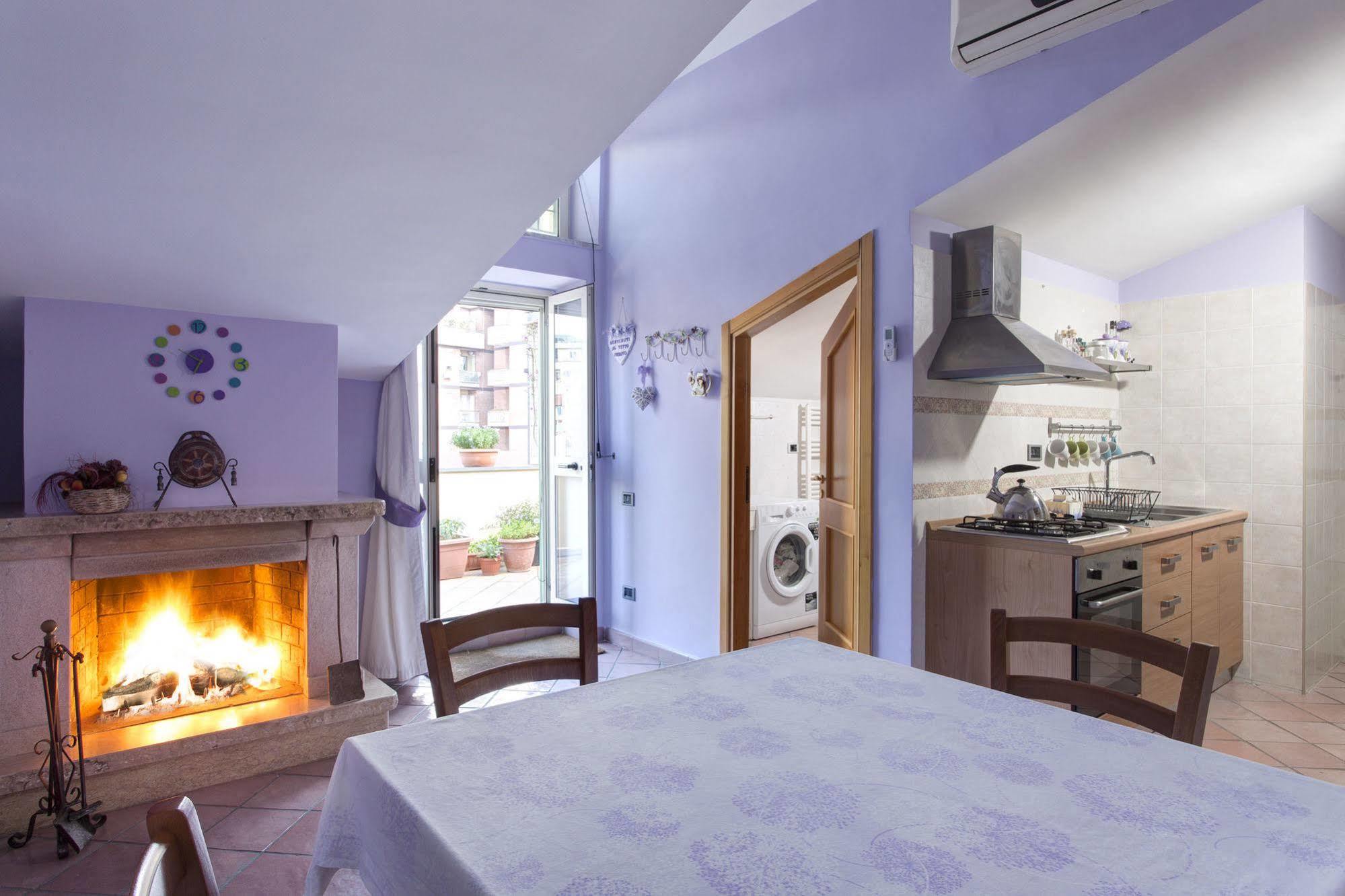 Appartement Tetto Fiorito à Castellammare di Stabia Extérieur photo