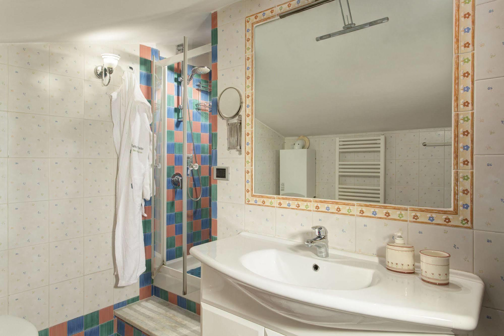 Appartement Tetto Fiorito à Castellammare di Stabia Extérieur photo